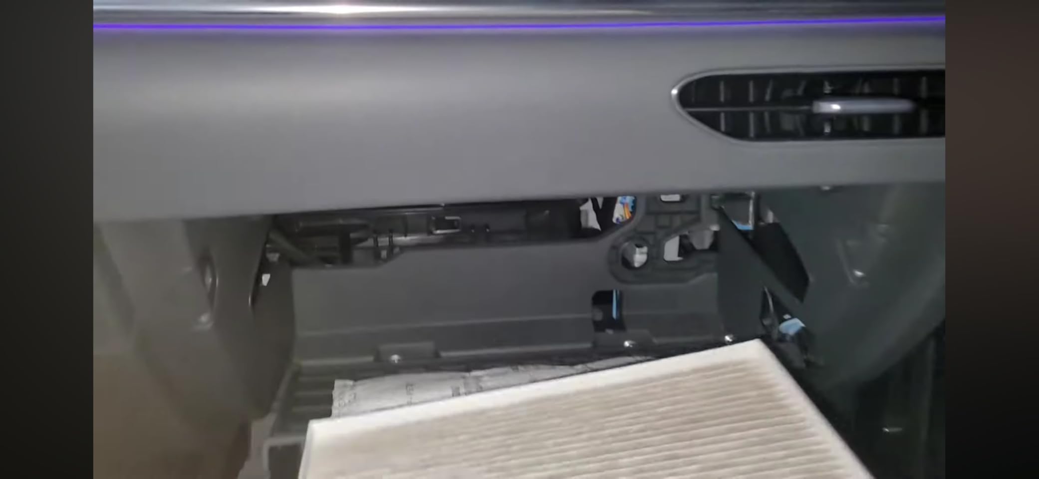 Spearhead Odor Defense Breathe Easy AC & Heater Cabin Air Filter (BE-157) customer photo 2