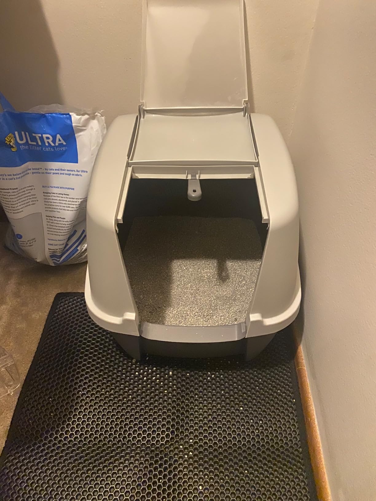 IRIS USA Large Front Door Cat Litter Box, Walk-in Entry, Gray customer photo 2