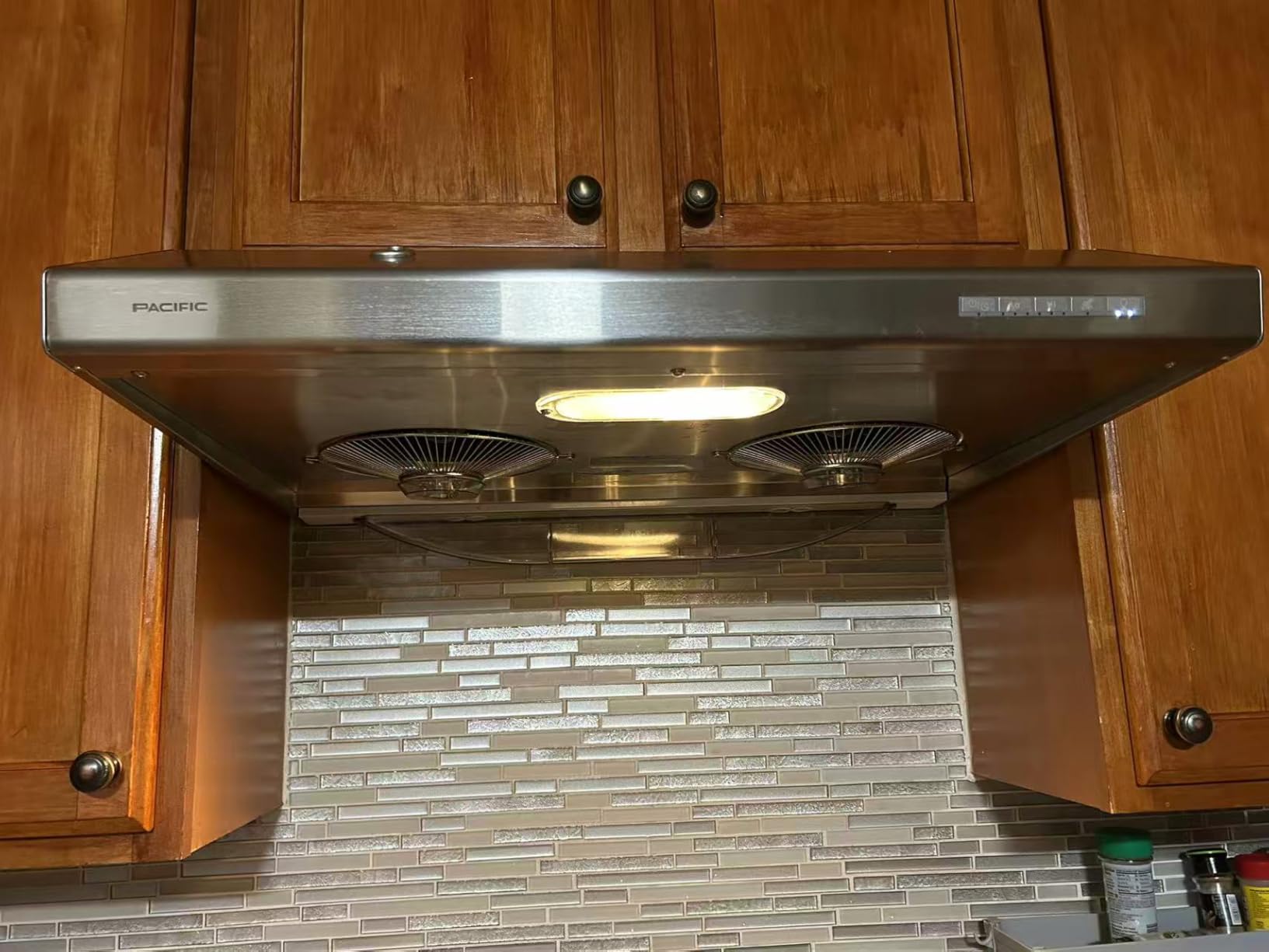Pacific Auto Clean Under Cabinet Range Hood 30 Inch, 900 CFM Stove Vent Hood, Stainless Steel Kitchen Exhaust Hood, Kitchen Hood Vent, Ultra Quiet Dual Fans, LED Lights AC30BS Filterless Auto Cleans customer photo 1