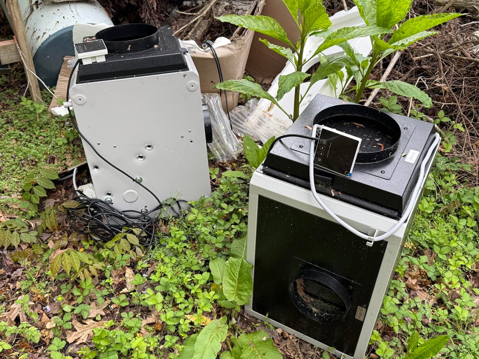 Waykar 158 Pint Dehumidifier for 7500 Sq.Ft Crawl Space with Remote Control | HVAC Dual Duct, With Drain Hoses, 10-90% RH, For Commercial, Basement, Whole Home, Water Damage, 5-Year Quality Coverage customer photo 1
