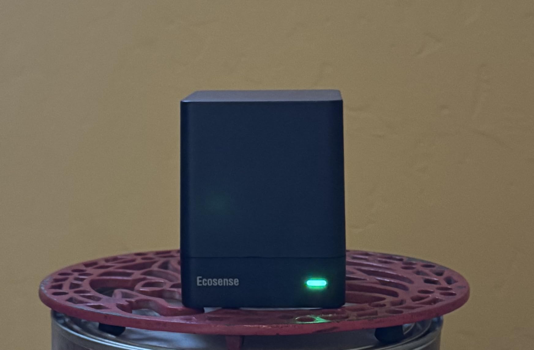 Ecosense Continuous Home Radon Monitor, Wi-Fi Connected, App Enabled, EQ100 customer photo 2