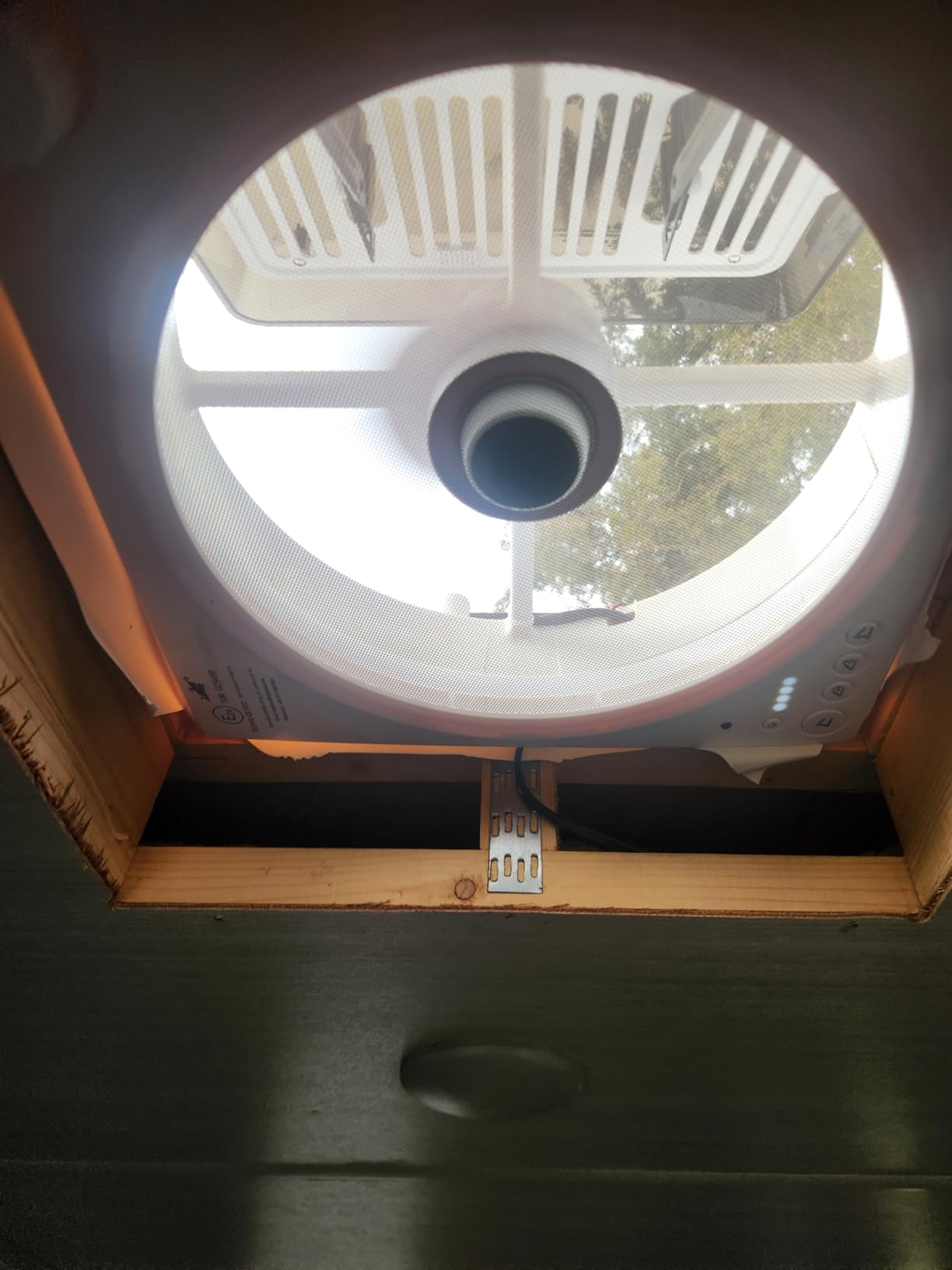 RV Roof Vent Fan 14x14 with 4 Color LED Ambiance Light, Reversible Airflow, Ultra-Quiet 12V (24V Max) Vent Fan with Remote & Rain Sensor customer photo 1