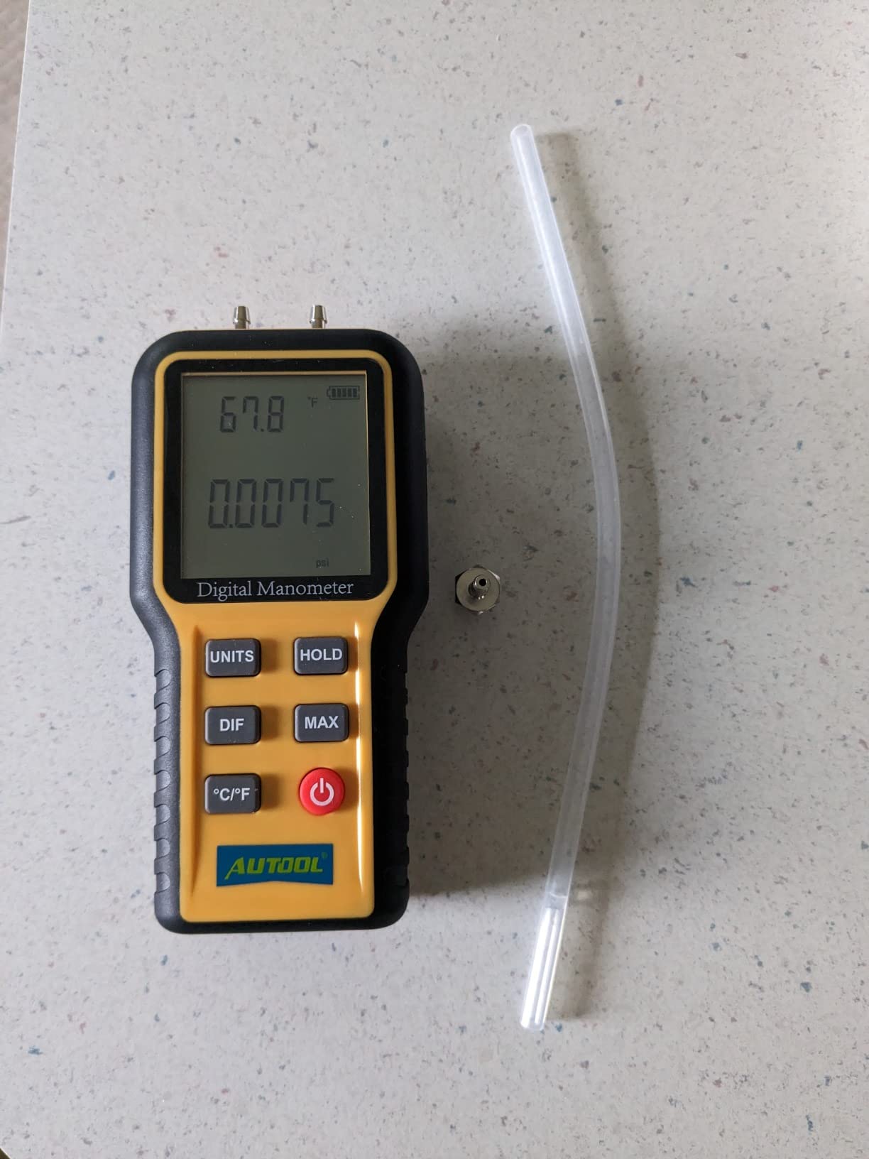Manometer, Digital Manometer HVAC Dual Port Air Gas Pressure Tester Differential with 10 Units High Accuracy Value 29 Data Stores Backlight Display,-100~200Kpa,-1000~2000mbar customer photo 1