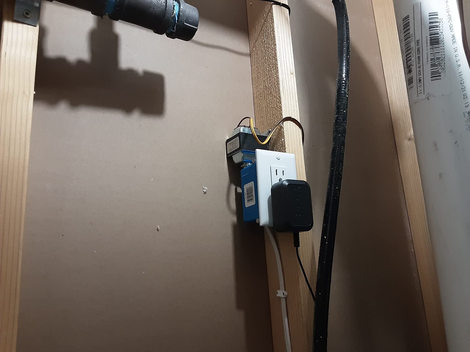 Evaporative Duct Mount Whole House Furnace Humidifier, Atomizing Cool Mist Variable Capacities for Homes and Offices from 1000 to 3500 sq. ft. customer photo 2