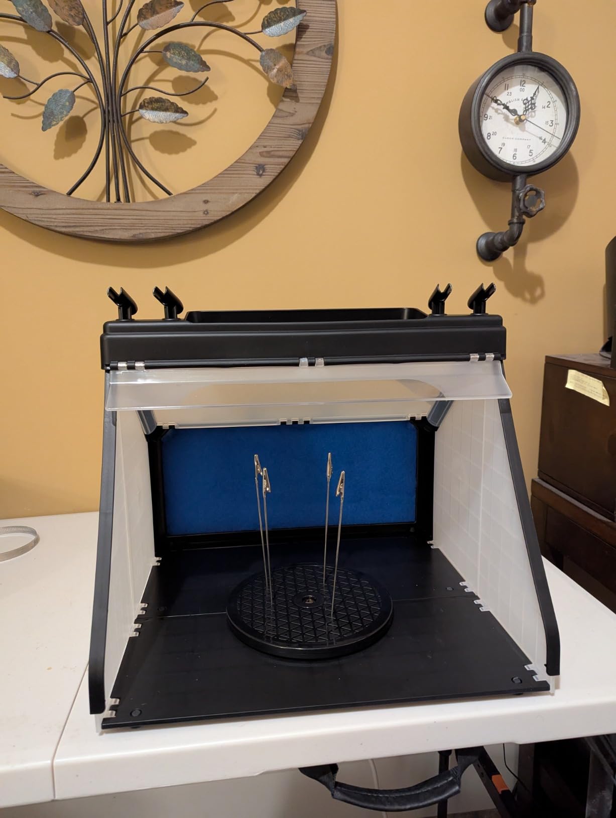 Master Airbrush Portable Airbrush Spray Booth Kit with Dual Exhaust Fans customer photo 1