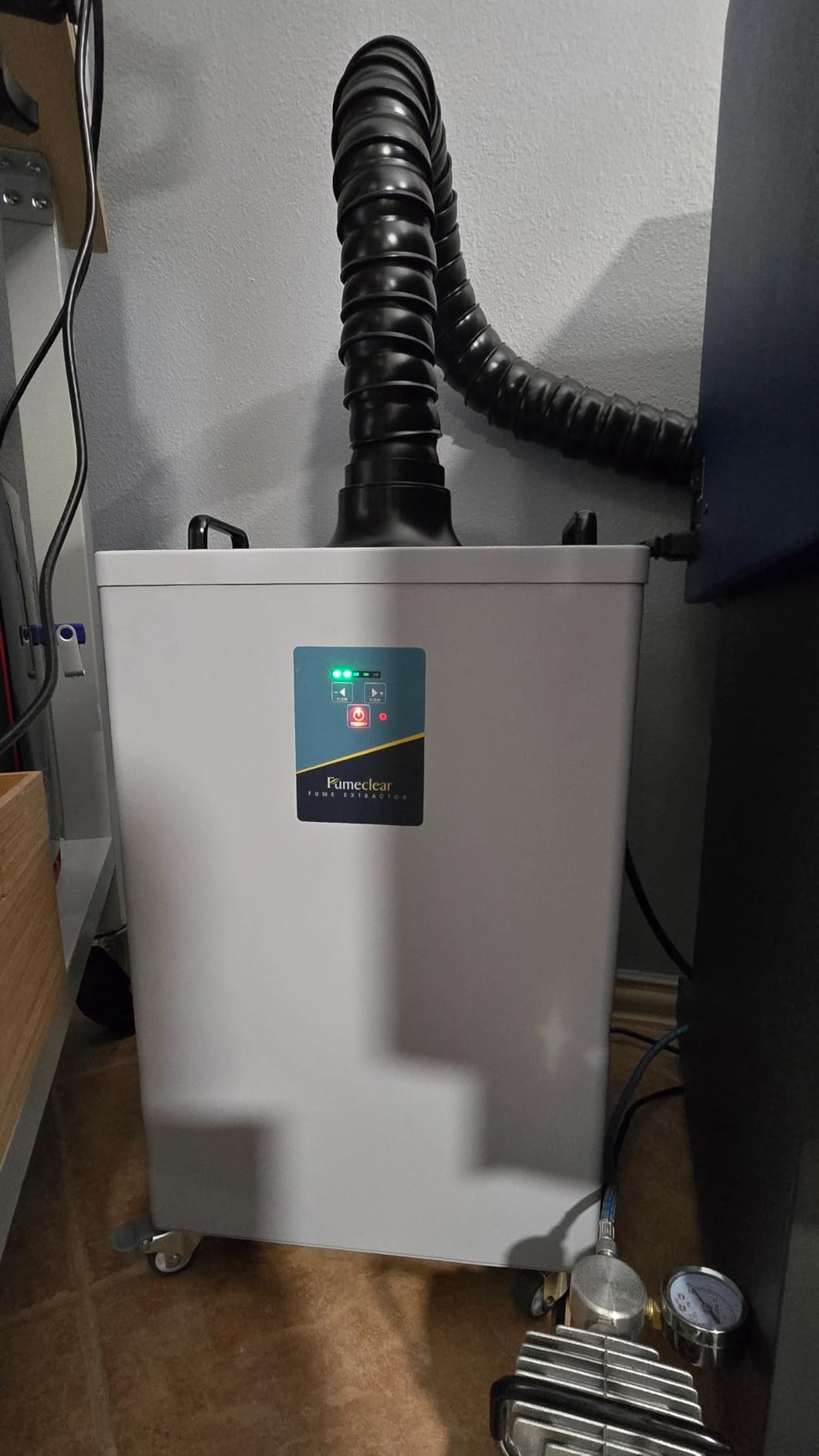 FumeClear FC-2004 Fume Extractor For 20-80W P/S/M/F Laser Engraver & Cutter customer photo 2