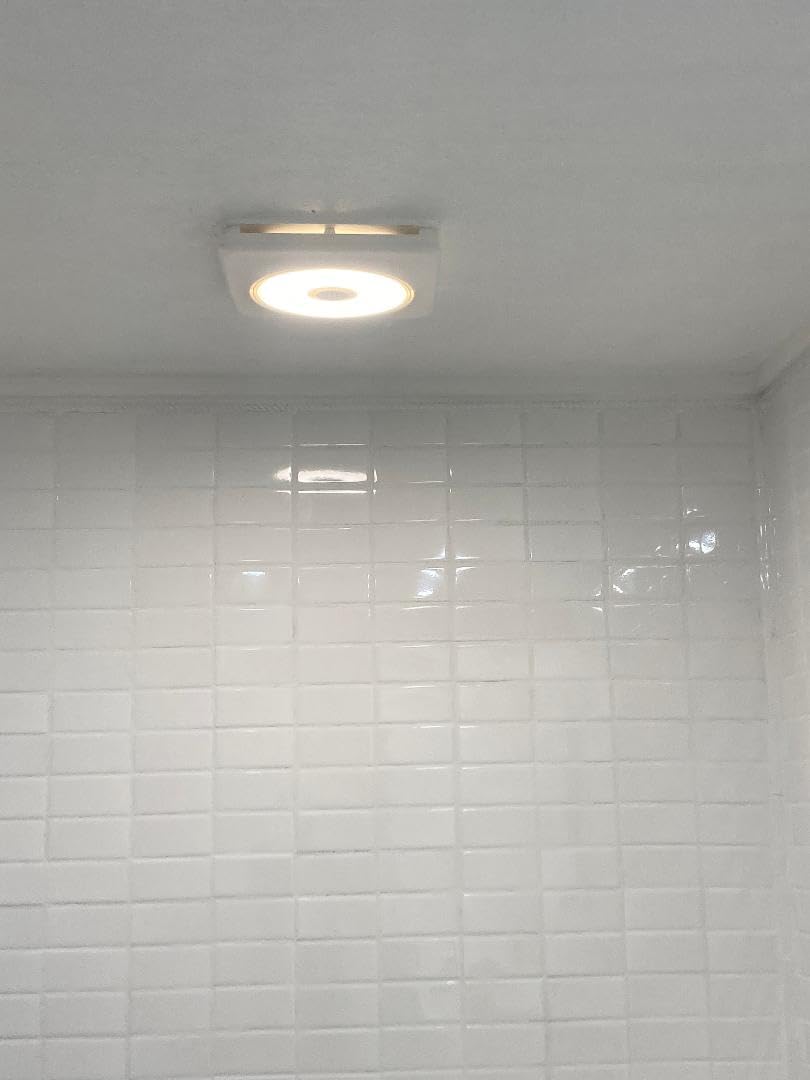 GROWNEER Bathroom Exhaust Fan with Bluetooth Speaker and Heater, Quiet Exhaust Ventilation Fan with Light & Remote 110/160 CFM 1.0 Sone, 9 RGB Modes, 1500lm 3-CCT & Nightlight customer photo 1