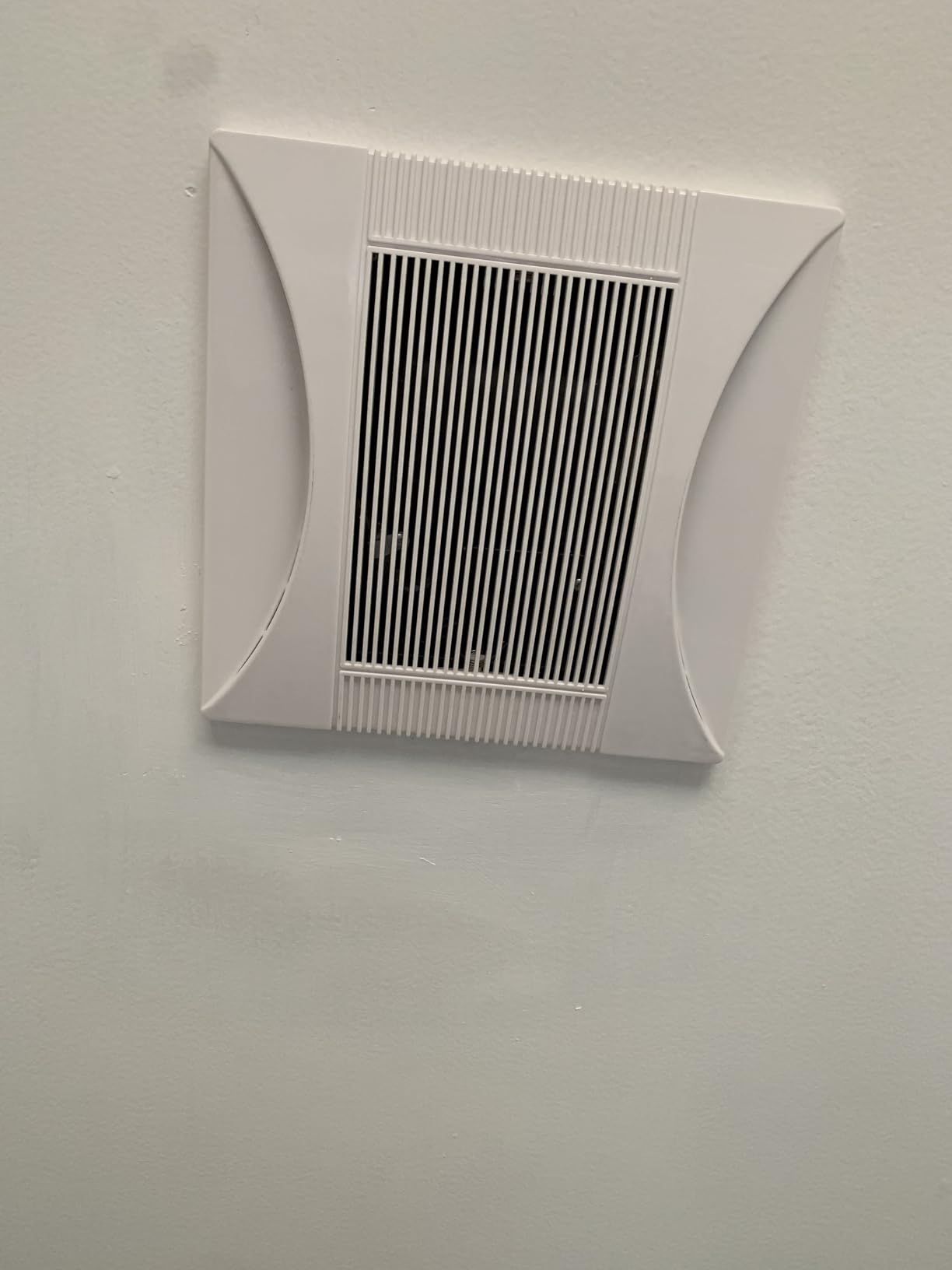 VEVOR Bathroom Exhaust Fan with Light and Heater, 80-90-110 CFM 1500W Bathroom Vent, 1.5 Sones Low-Noise, Premium DC Motor Ceiling Fan for Laundry Room, Storage Room, Home Ventilation, White customer photo 2