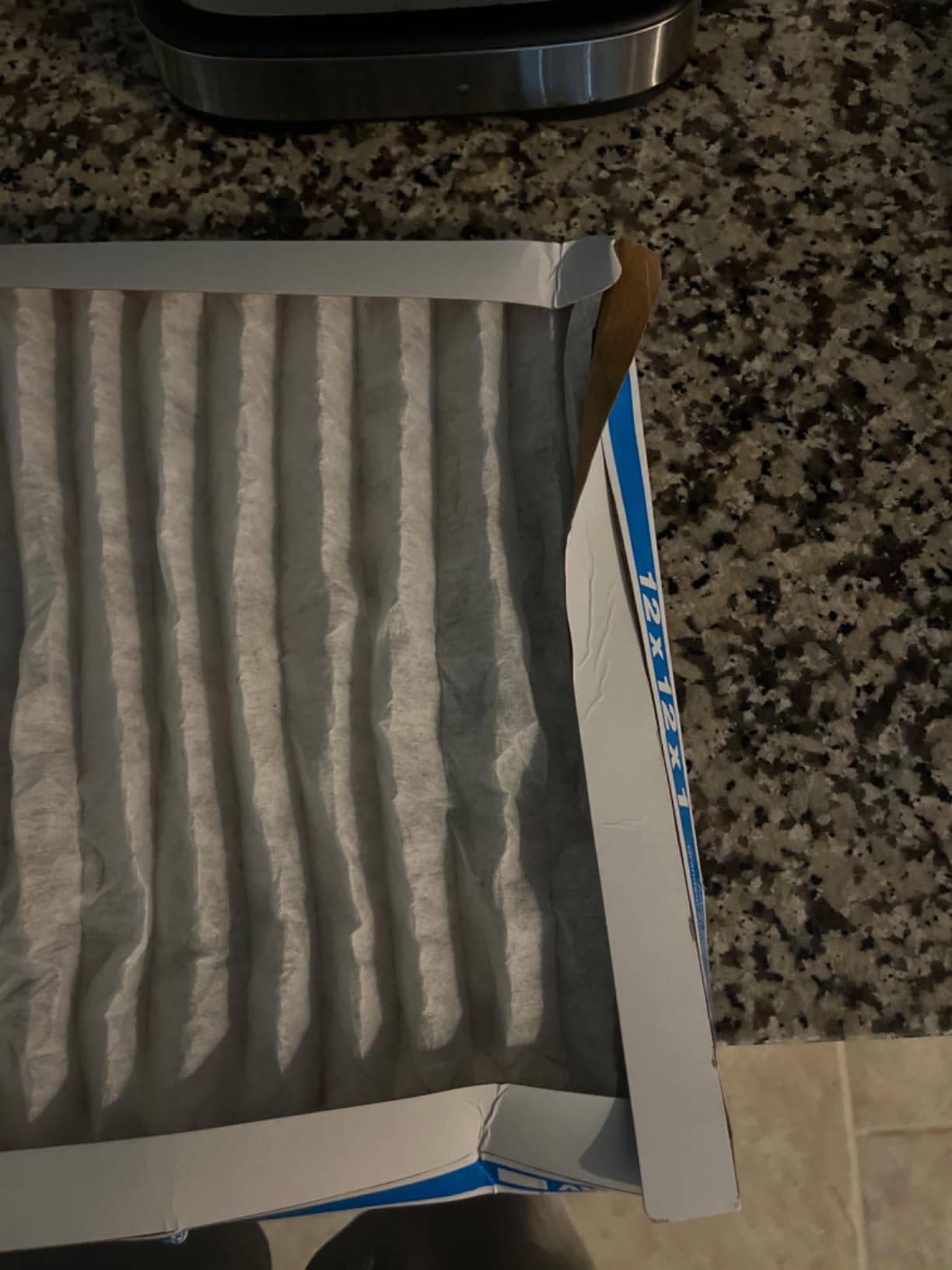 Aerostar 12x12x1 MERV 8 Air Filter,ACTUAL SIZE (11.75 x 11.75 x 0.75),HVAC,Air Conditioning & Furnace Filter Captures Dust,Lint & Pollen (MPR 600 / FPR 5),Made in USA,(Pack of 12) customer photo 2