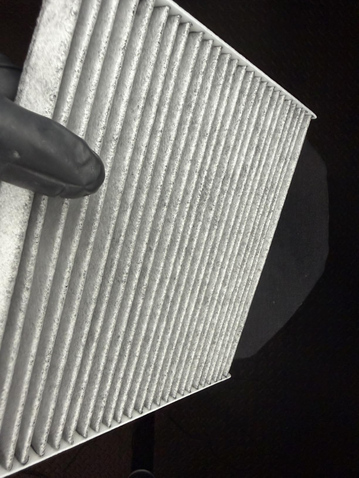 Febreze Odor Control UNSCENTED Cabin Air Filter by PUREFLOW RZ17072 customer photo 2