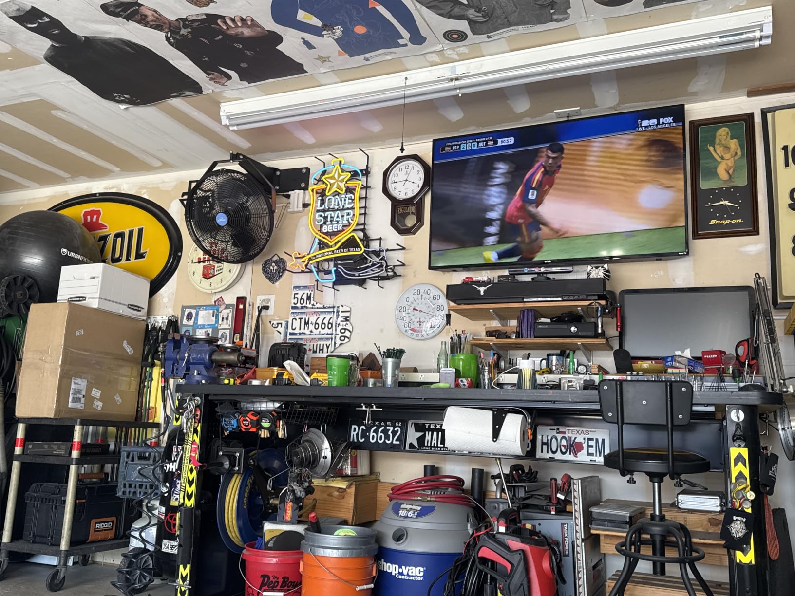 iLiving 18 Inch Wall Mount Fan, 4550 CFM High Velocity Metal Fan with 3 Speeds, Sealed Motor & 360° Tilt, Heavy Duty Wall/Ceiling Mount Fan for Garage, Warehouse, Barn, Greenhouse, Workshop customer photo 1